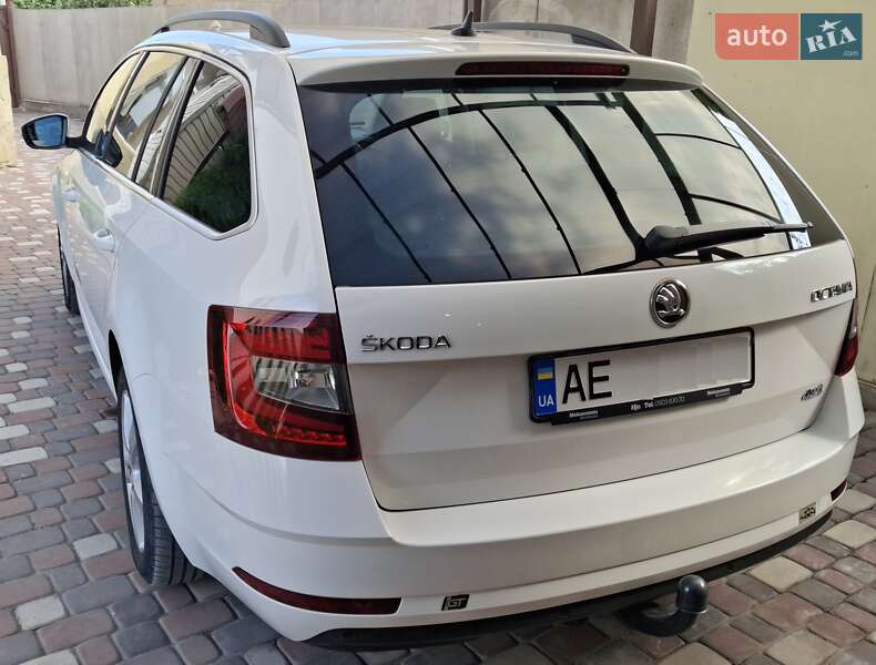 Универсал Skoda Octavia 2018 в Днепре