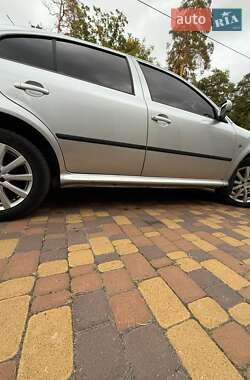 Лифтбек Skoda Octavia 2008 в 