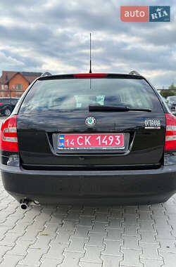 Универсал Skoda Octavia 2009 в 