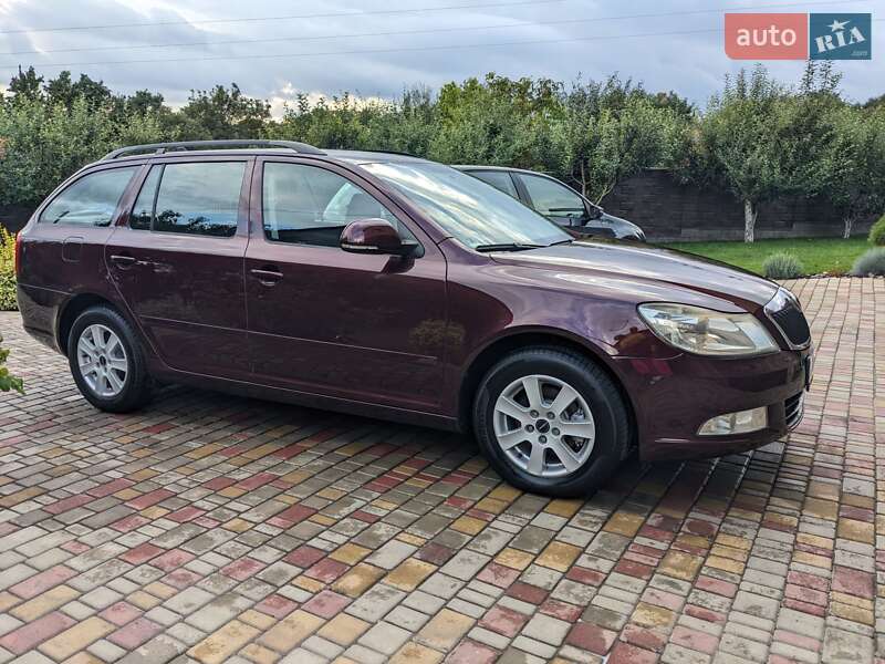 Універсал Skoda Octavia 2010 в Рівному