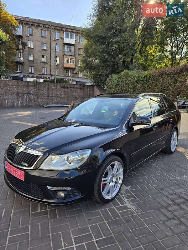 Универсал Skoda Octavia 2012 в Каменском