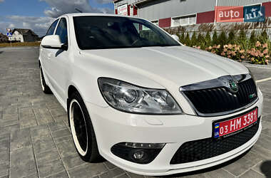Лифтбек Skoda Octavia 2012 в 