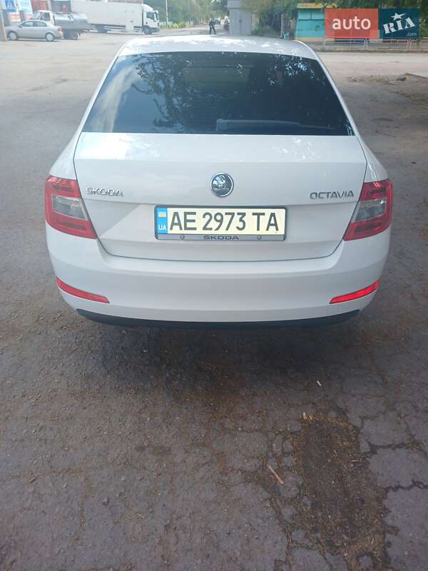 Лифтбек Skoda Octavia 2016 в Апостолово