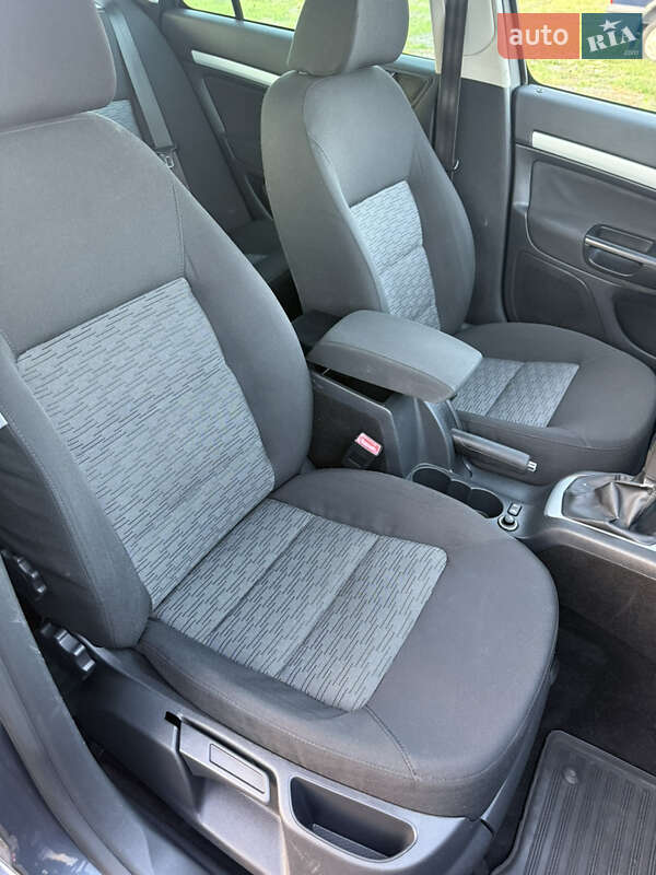 Универсал Skoda Octavia 2010 в Березане