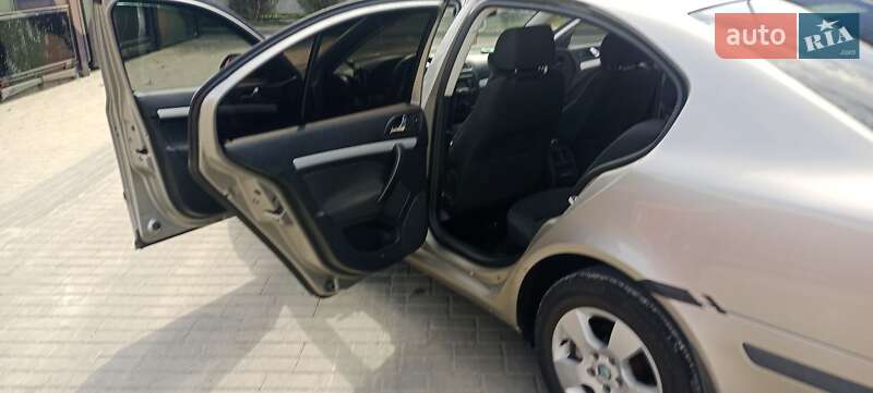 Ліфтбек Skoda Octavia 2008 в Львові фото 2 Ліфтбек Skoda Octavia 2008 в Львові