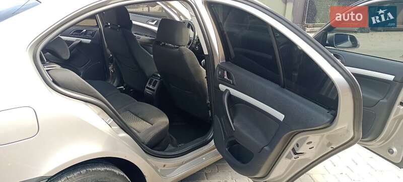 Ліфтбек Skoda Octavia 2008 в Львові фото 5 Ліфтбек Skoda Octavia 2008 в Львові