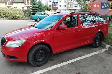 Універсал Skoda Octavia 2010 в Бродах