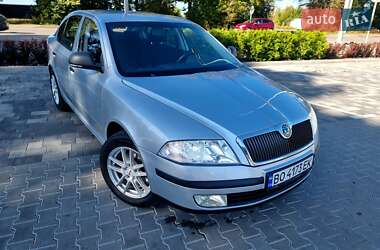 Лифтбек Skoda Octavia 2010 в Виннице