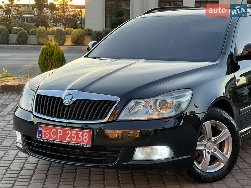 Универсал Skoda Octavia 2012 в Мукачево