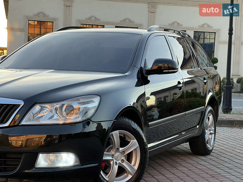 Универсал Skoda Octavia 2012 в Мукачево