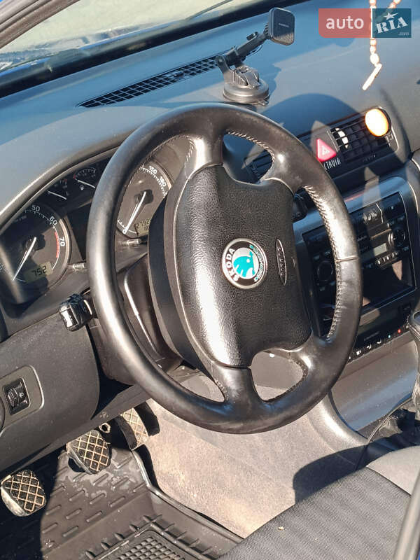 Универсал Skoda Octavia 2005 в Яремче