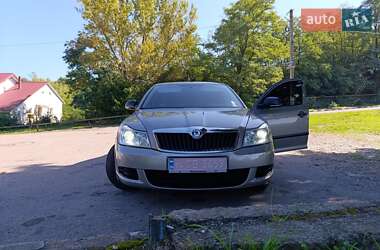 Ліфтбек Skoda Octavia 2010 в  фото 23 Ліфтбек Skoda Octavia 2010 в