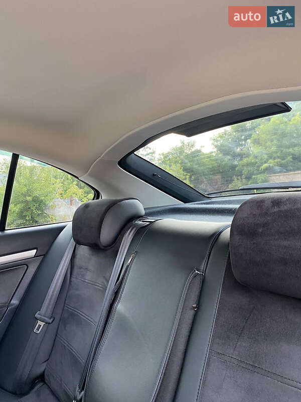 Лифтбек Skoda Octavia 2012 в Нетешине