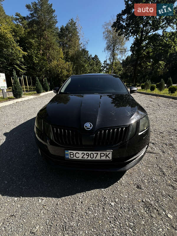 Лифтбек Skoda Octavia 2017 в Славуте
