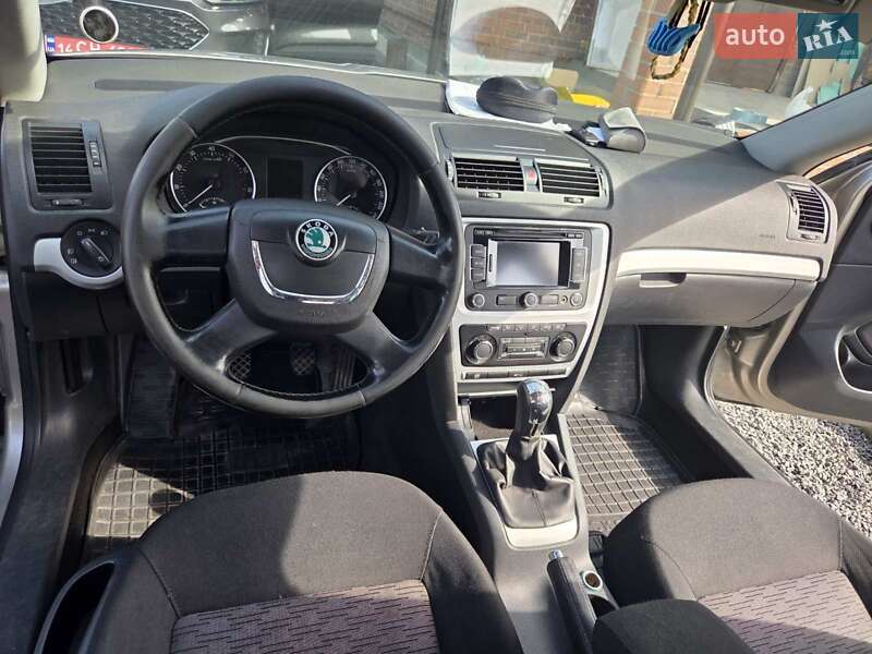 Универсал Skoda Octavia 2010 в Львове