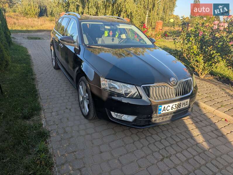 Универсал Skoda Octavia 2016 в Голобах