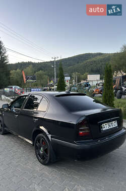 Лифтбек Skoda Octavia 2003 в 