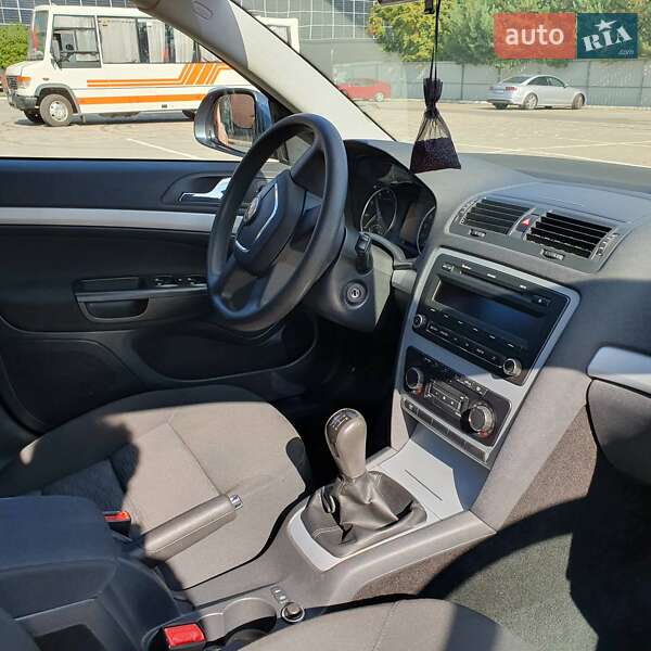 Универсал Skoda Octavia 2010 в Луцке