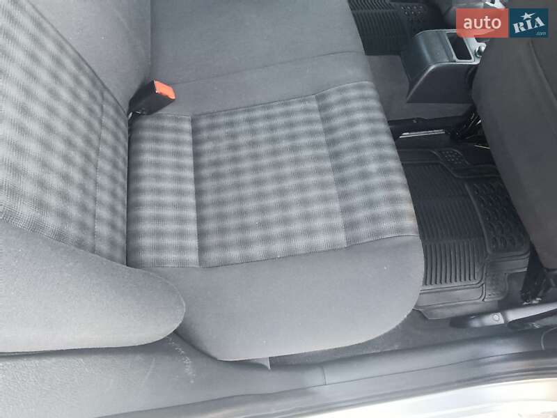 Универсал Skoda Octavia 2003 в Ивано-Франковске