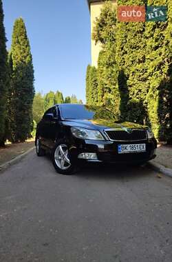 Лифтбек Skoda Octavia 2012 в 