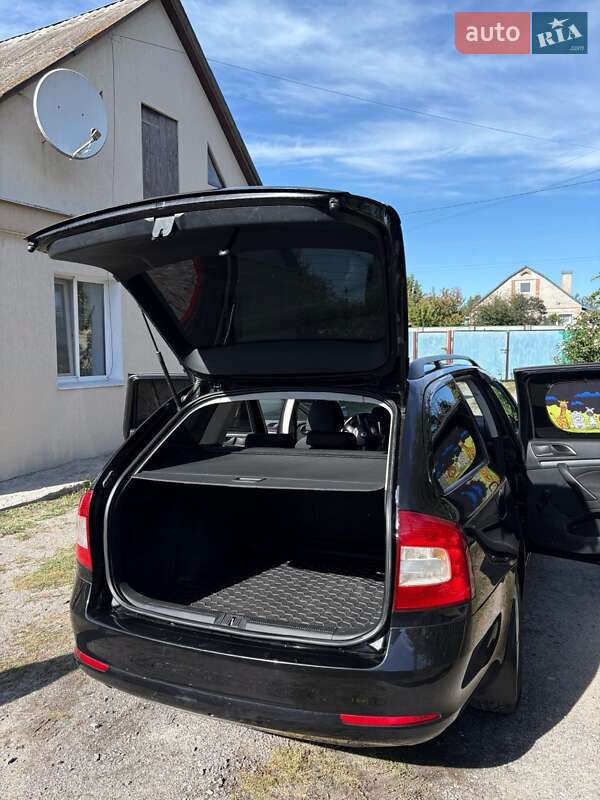 Универсал Skoda Octavia 2011 в Виннице