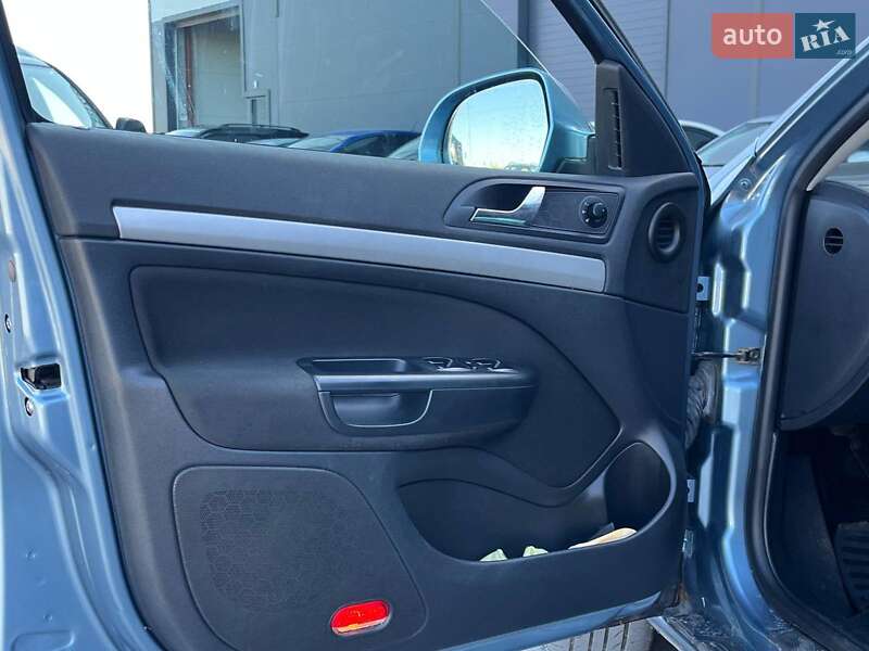 Універсал Skoda Octavia 2011 в Львові фото 11 Універсал Skoda Octavia 2011 в Львові