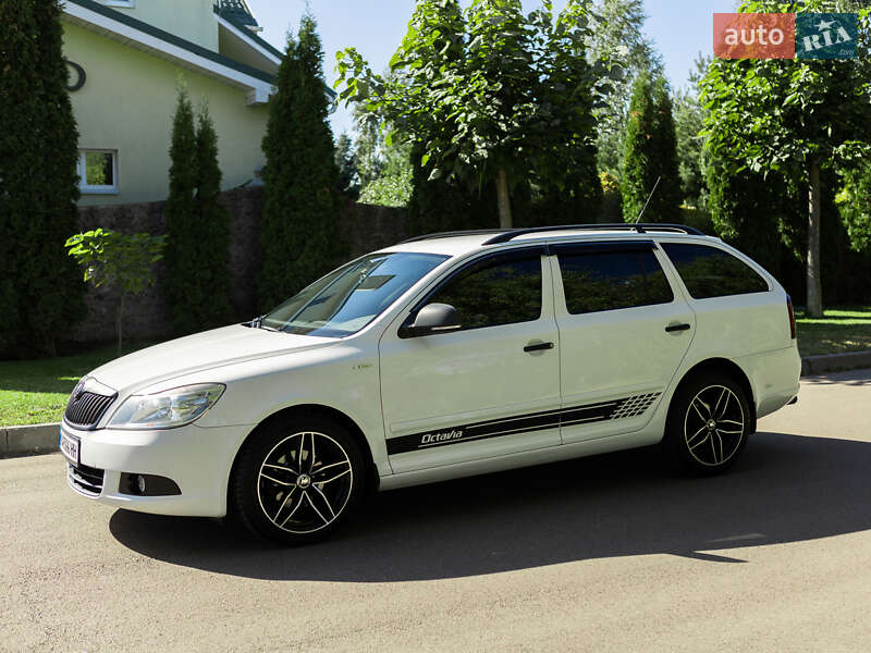 Универсал Skoda Octavia 2011 в Киеве