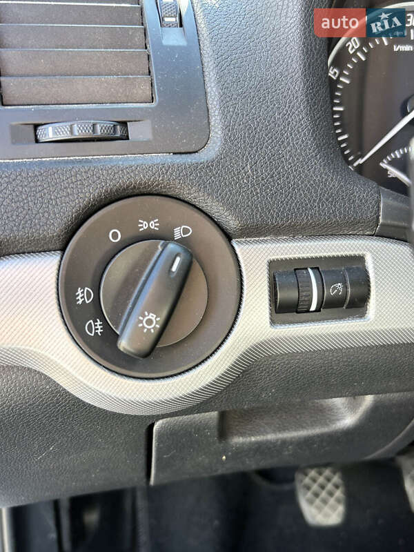 Универсал Skoda Octavia 2010 в Сумах