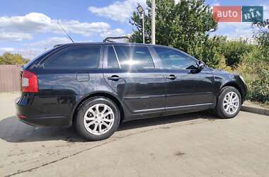 Універсал Skoda Octavia 2009 в Сумах