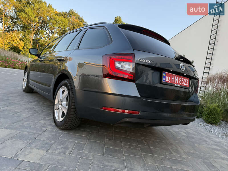 Универсал Skoda Octavia 2019 в Луцке