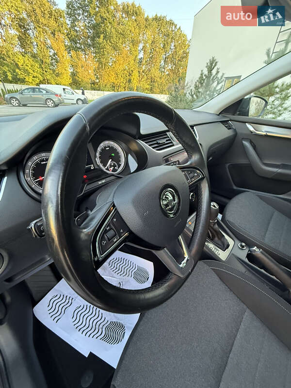 Универсал Skoda Octavia 2019 в Луцке