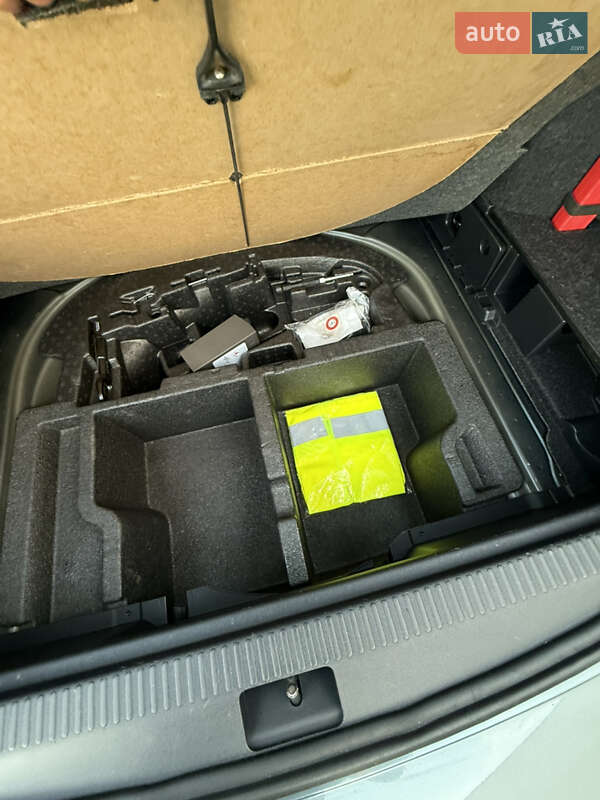 Универсал Skoda Octavia 2019 в Луцке