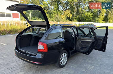 Универсал Skoda Octavia 2012 в 
