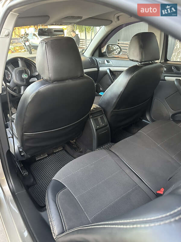 Лифтбек Skoda Octavia 2012 в Миргороде фото 12 Лифтбек Skoda Octavia 2012 в Миргороде