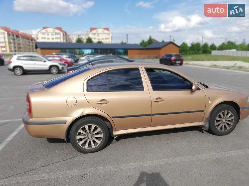 Ліфтбек Skoda Octavia 2001 в Софіївській Борщагівці фото 4 Ліфтбек Skoda Octavia 2001 в Софіївській Борщагівці