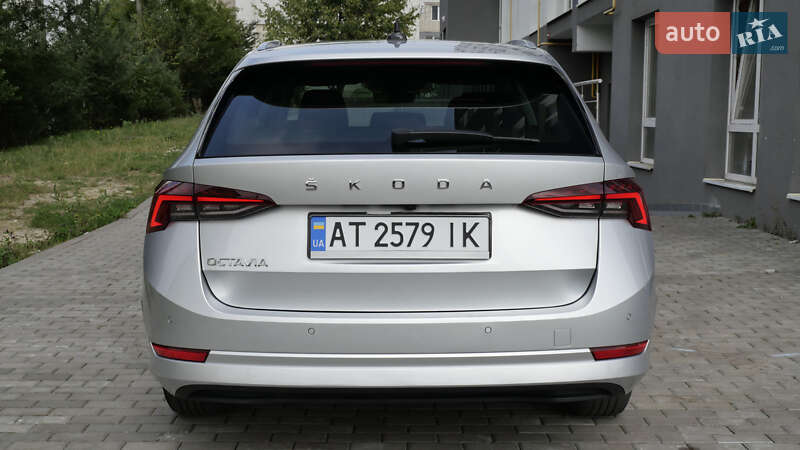 Универсал Skoda Octavia 2020 в Львове