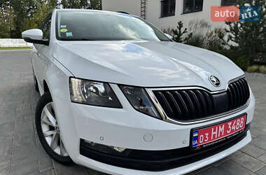 Универсал Skoda Octavia 2020 в 