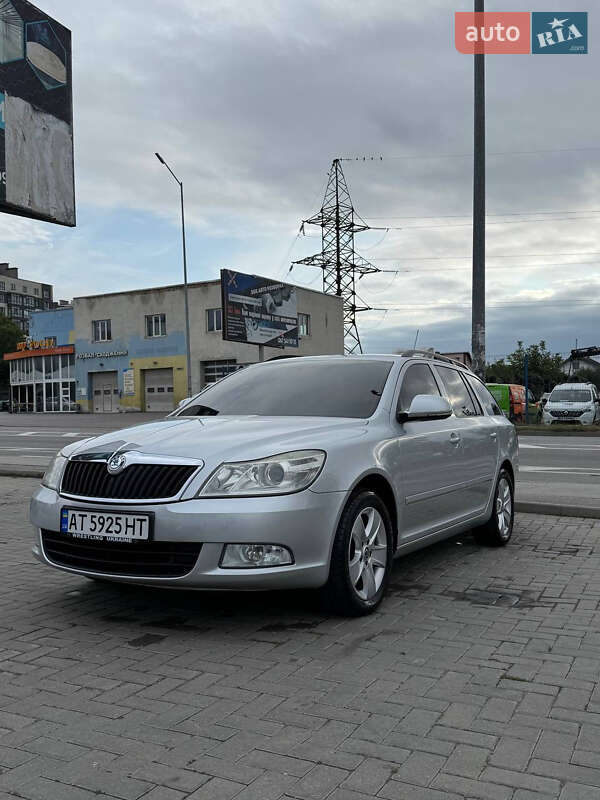Универсал Skoda Octavia 2010 в Ивано-Франковске