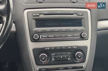 Лифтбек Skoda Octavia 2012 в 