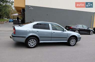 Лифтбек Skoda Octavia 2006 в 