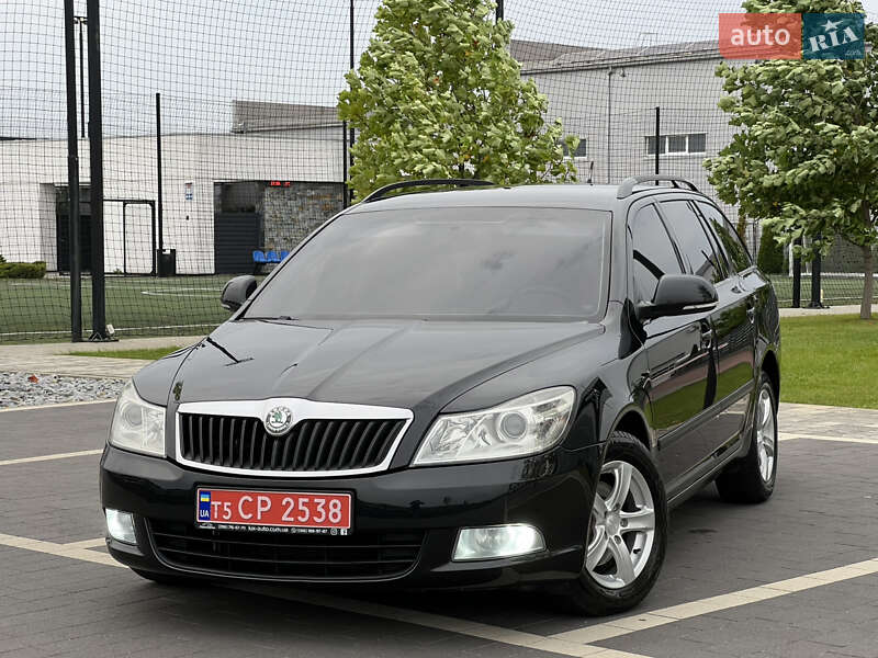 Универсал Skoda Octavia 2012 в Мукачево