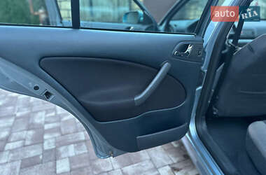 Лифтбек Skoda Octavia 2003 в 