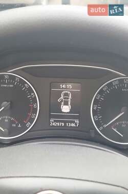 Универсал Skoda Octavia 2011 в 