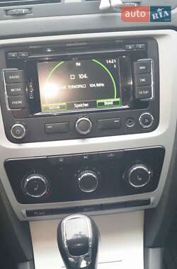 Универсал Skoda Octavia 2011 в 
