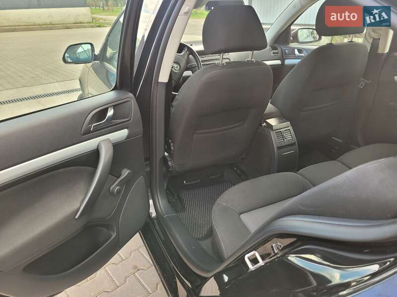 Ліфтбек Skoda Octavia 2007 в Рожище