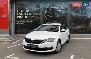Лифтбек Skoda Octavia 2018 в Одессе