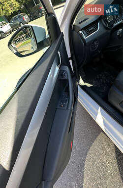 Лифтбек Skoda Octavia 2013 в 