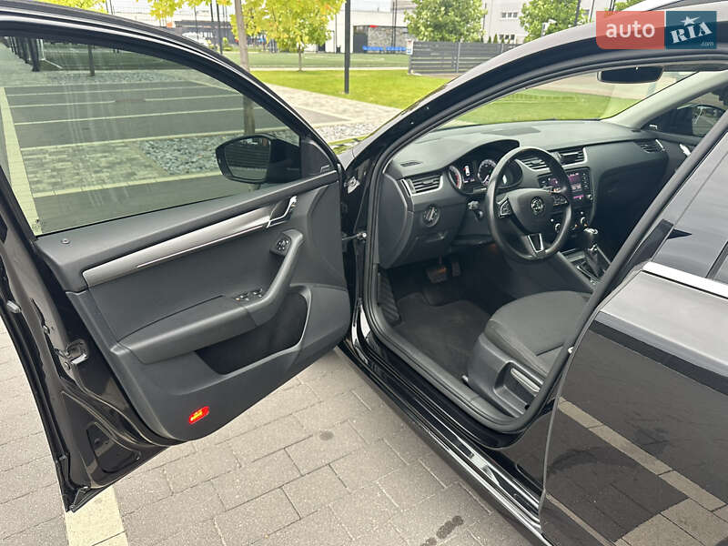 Универсал Skoda Octavia 2019 в Мукачево