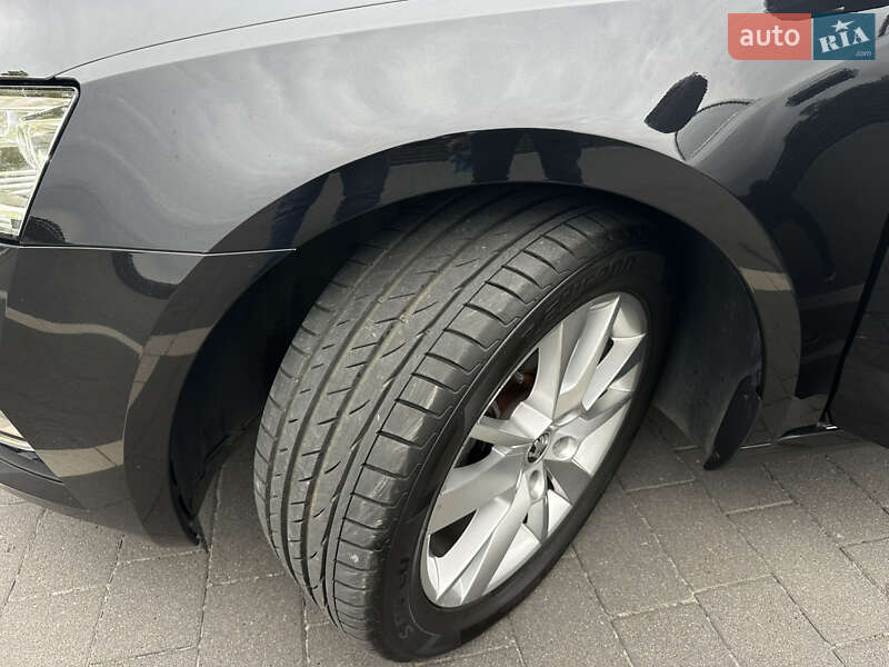 Универсал Skoda Octavia 2019 в Мукачево