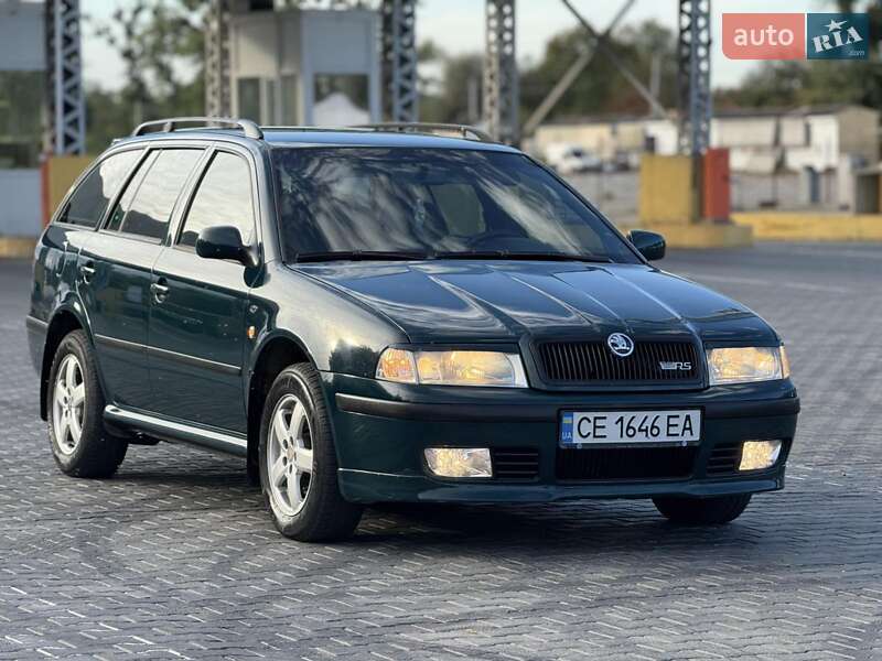 Універсал Skoda Octavia 2001 в Чернівцях